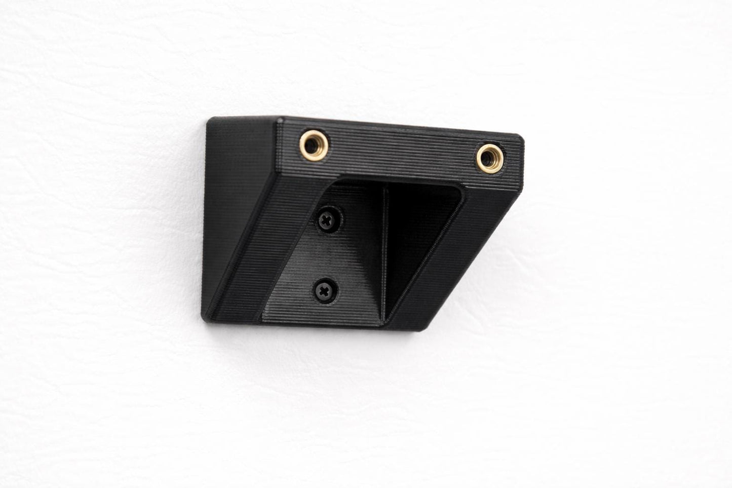 Wall Mount Skateboard Deck Hanger – Display Your Board Cleanly and Securely