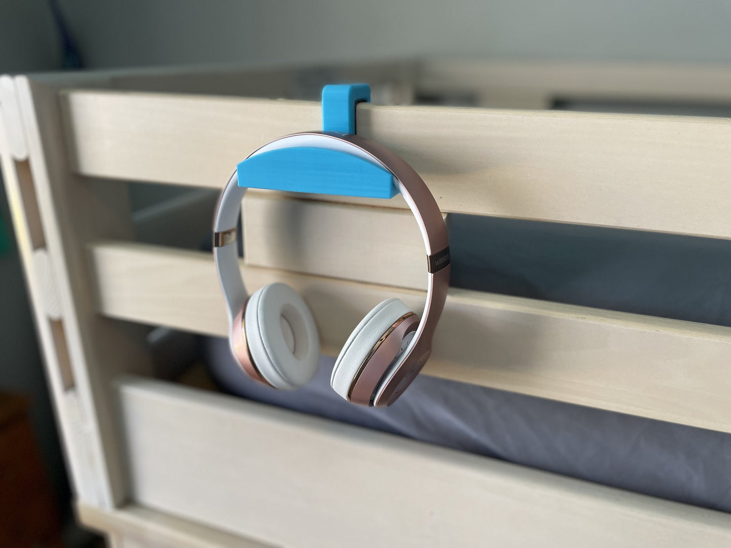 Bunk Bed Headphones Holder, Dorm Room Headphones Holder